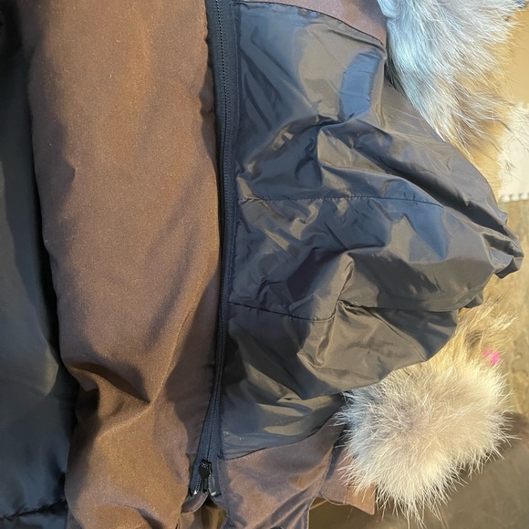 Canada Goose long winter coat - Picture 3 of 10